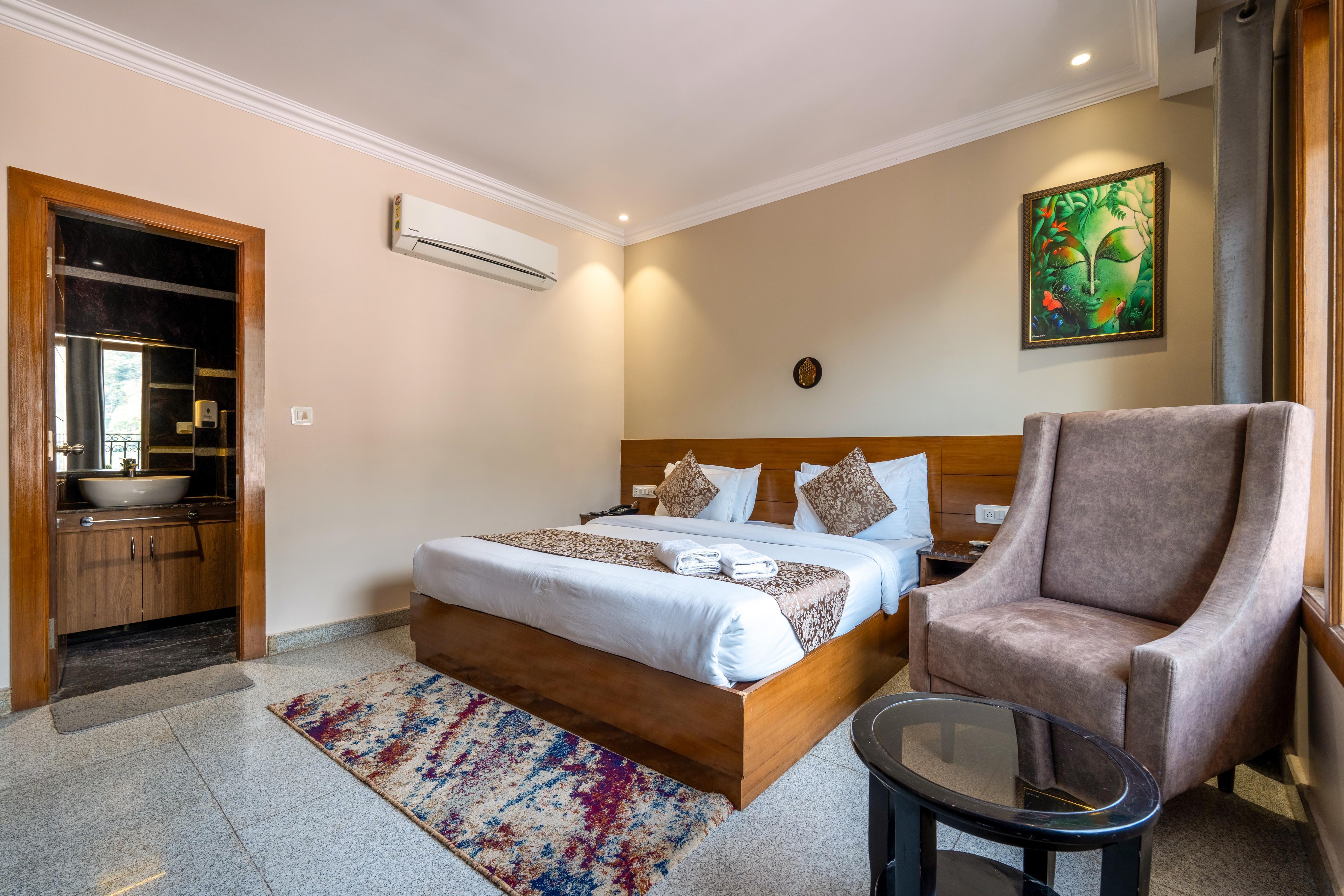 Shree Vatika Room Type - Executive Suite Room