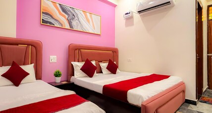 Radha Palace Vrindavan Room Type - Triple Room with Balcony