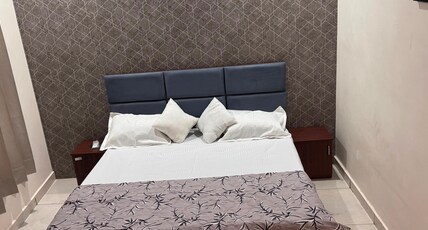 Spot On Hotel Amar Palace Room Type - Classic