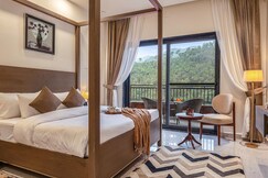 ELIVAAS Panchvati Veloraa | 6 BHK Apartment with Panoramic Views