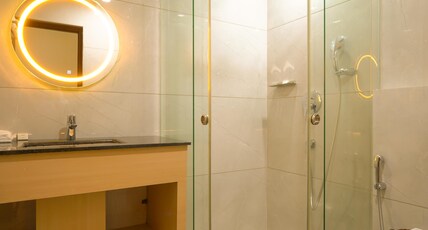 Tiger Hill Hotel & Suites Room Type - Premium Room