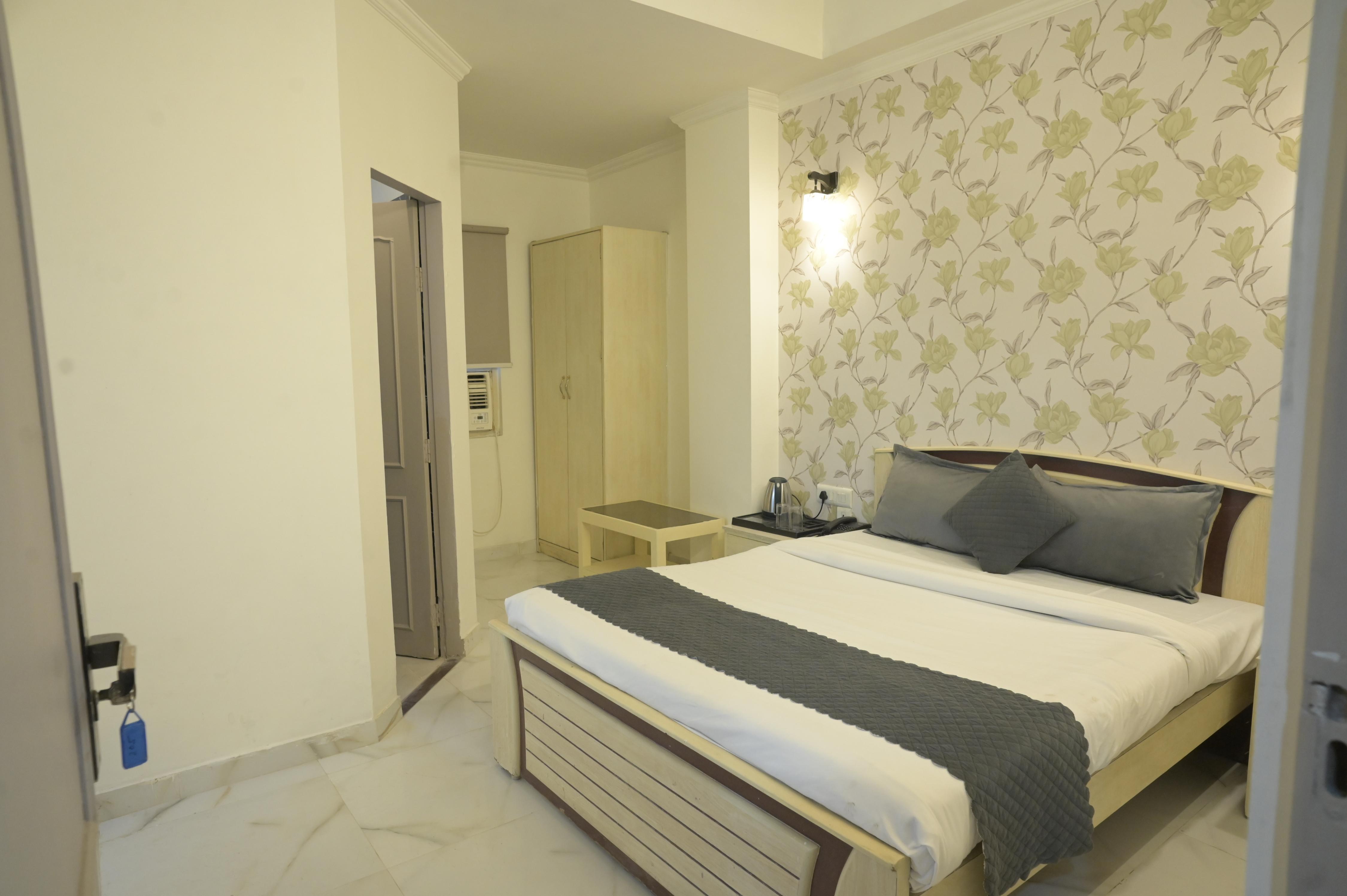 Hotel Tulip Regency- A Unit of Mandala Hotel group Room Type - Deluxe Room