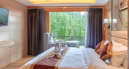 Katson Courtyard Mashobra Room Type - SUITE ROOM FOREST VIEW WITH BALCONY Katson Courtyard Mashobra Room Type - SUITE ROOM FOREST VIEW WITH BALCONY