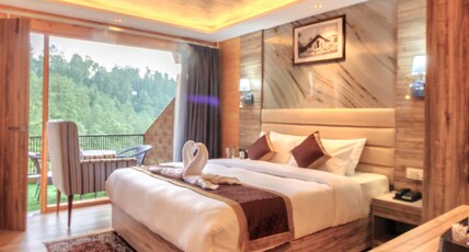 Katson Courtyard Mashobra Room Type - Mountain Forest view with Balcony