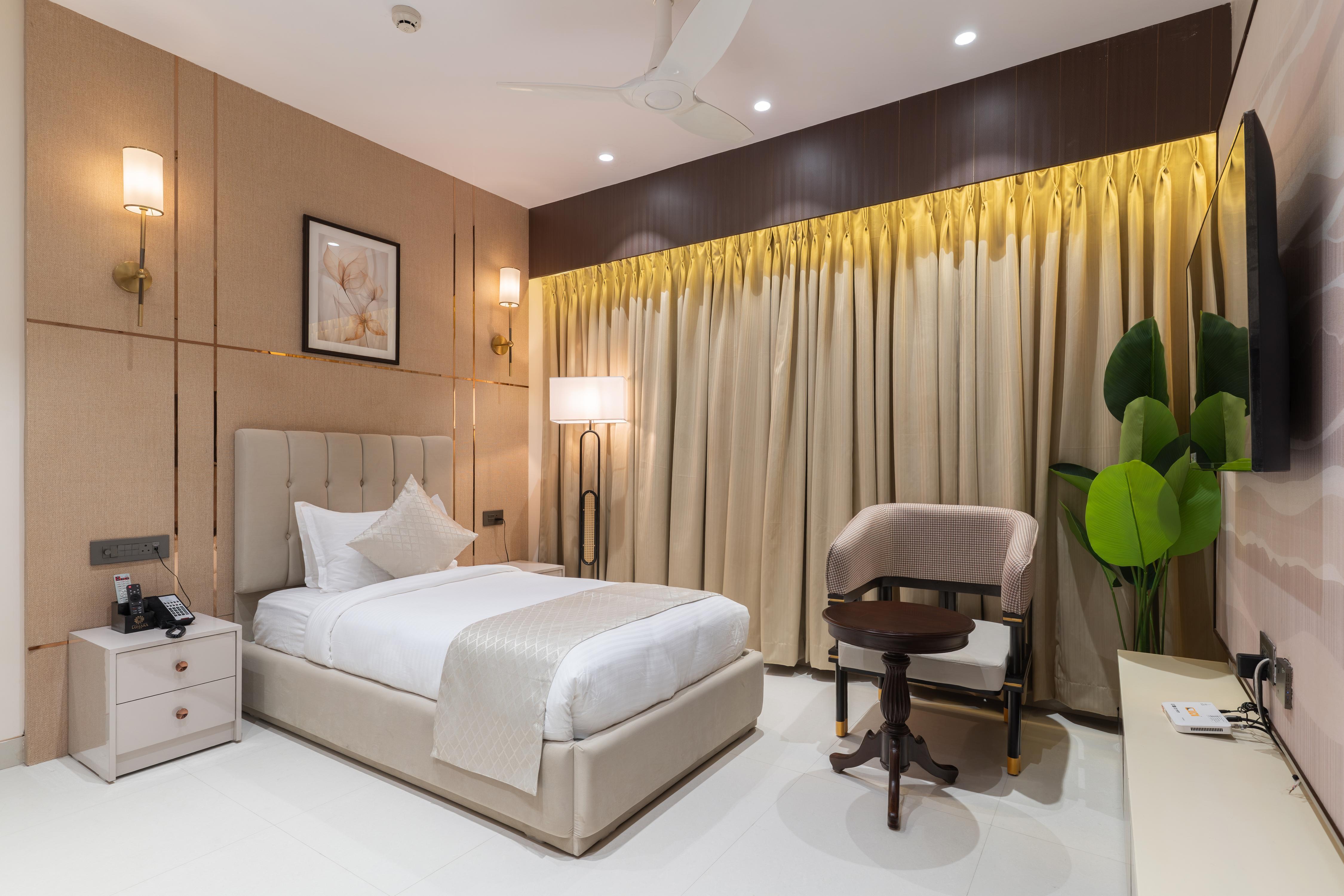 Hotel Lohara Inn - Tap to explore photos