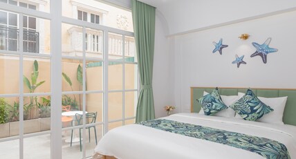 Casa Del Mar Boutique Hotel Room Type - Deluxe Room with Garden View Casa Del Mar Boutique Hotel Room Type - Deluxe Room with Garden View