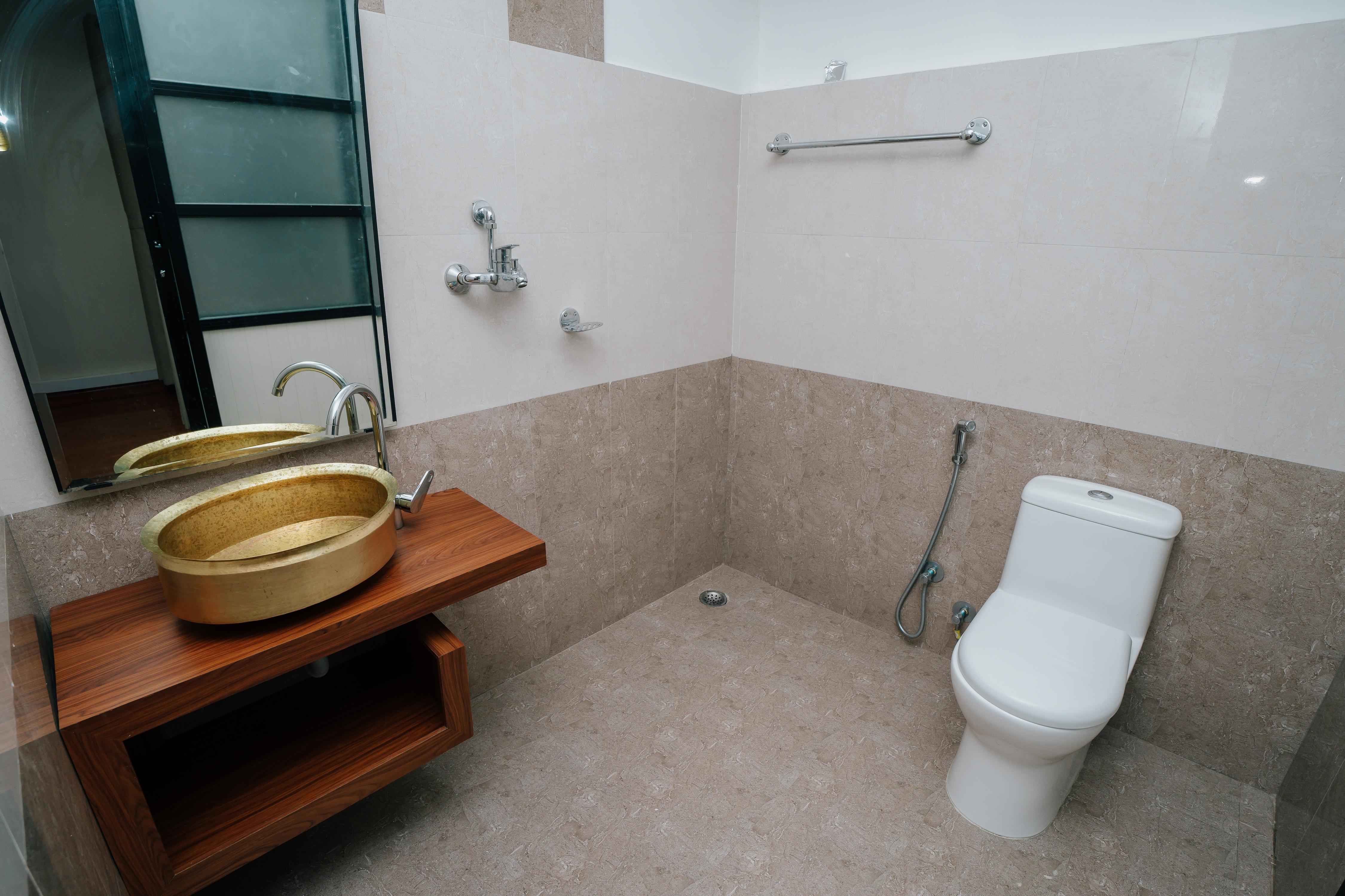 OYO 834 Ye Layeku Boutique Hotel Pvt Ltd - Tap to explore photos