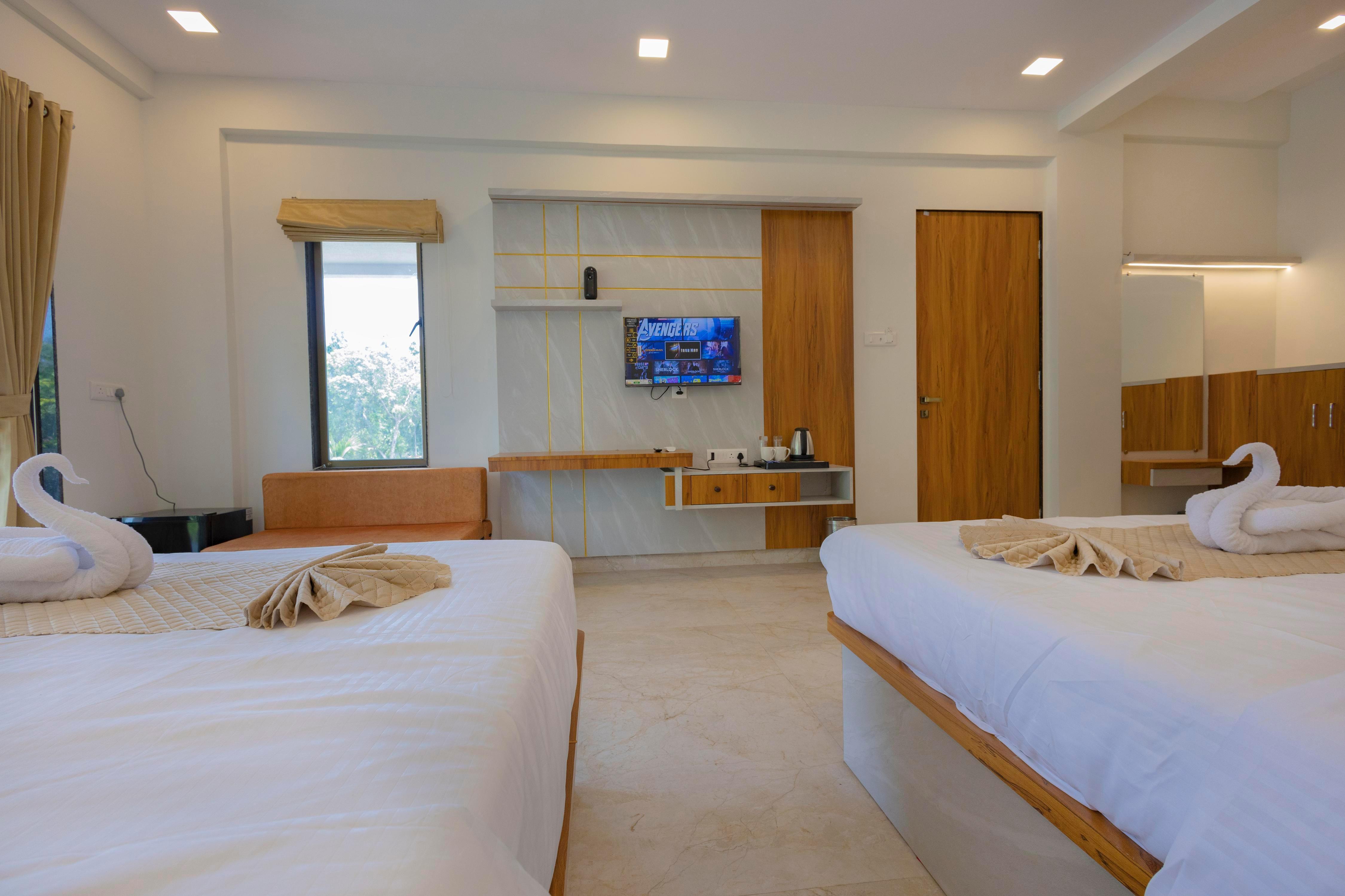 Ashwa crown by iLiF Room Type - Family Room
