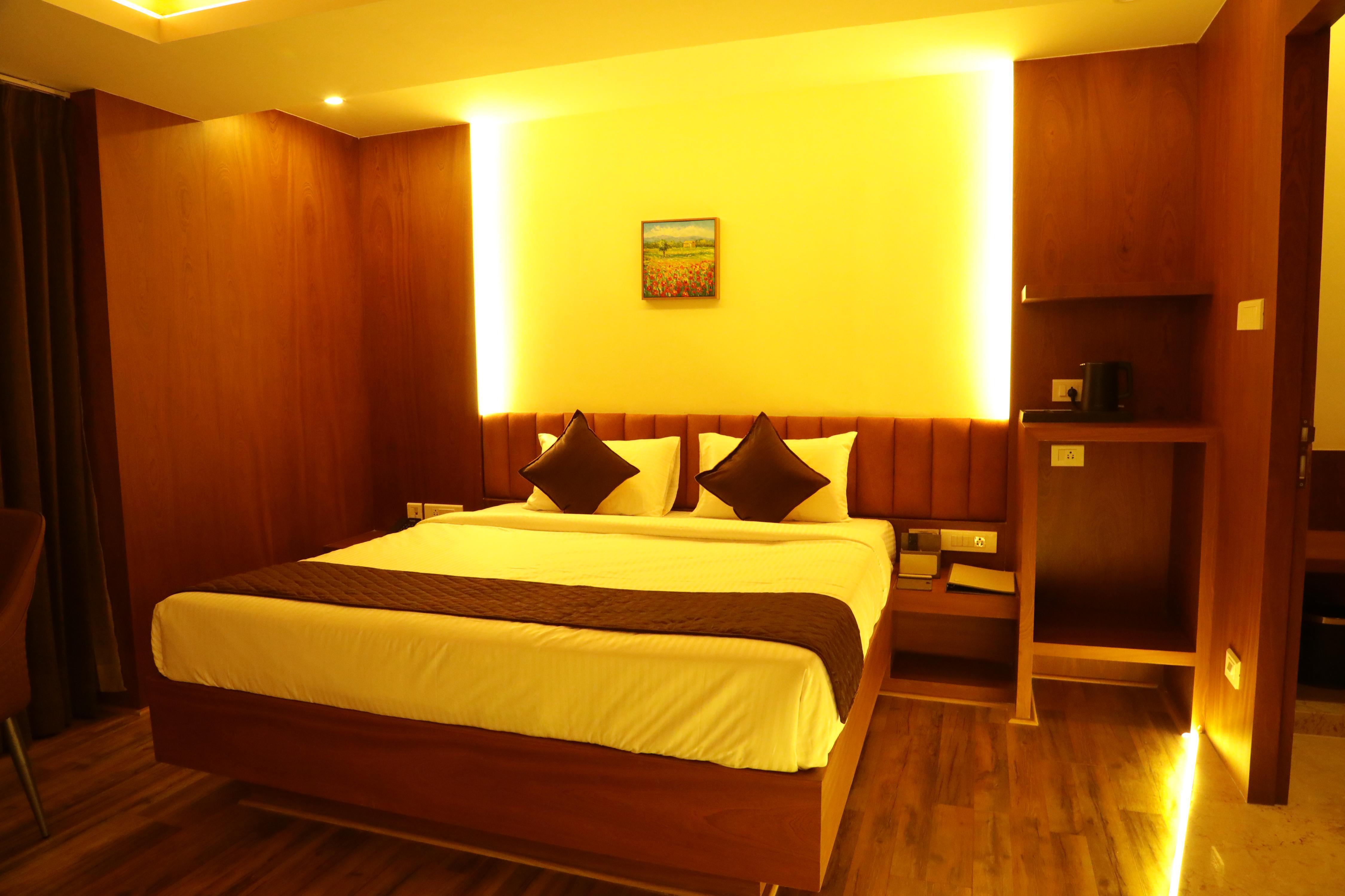 Hotel Maaris Pudukkottai - Tap to explore photos