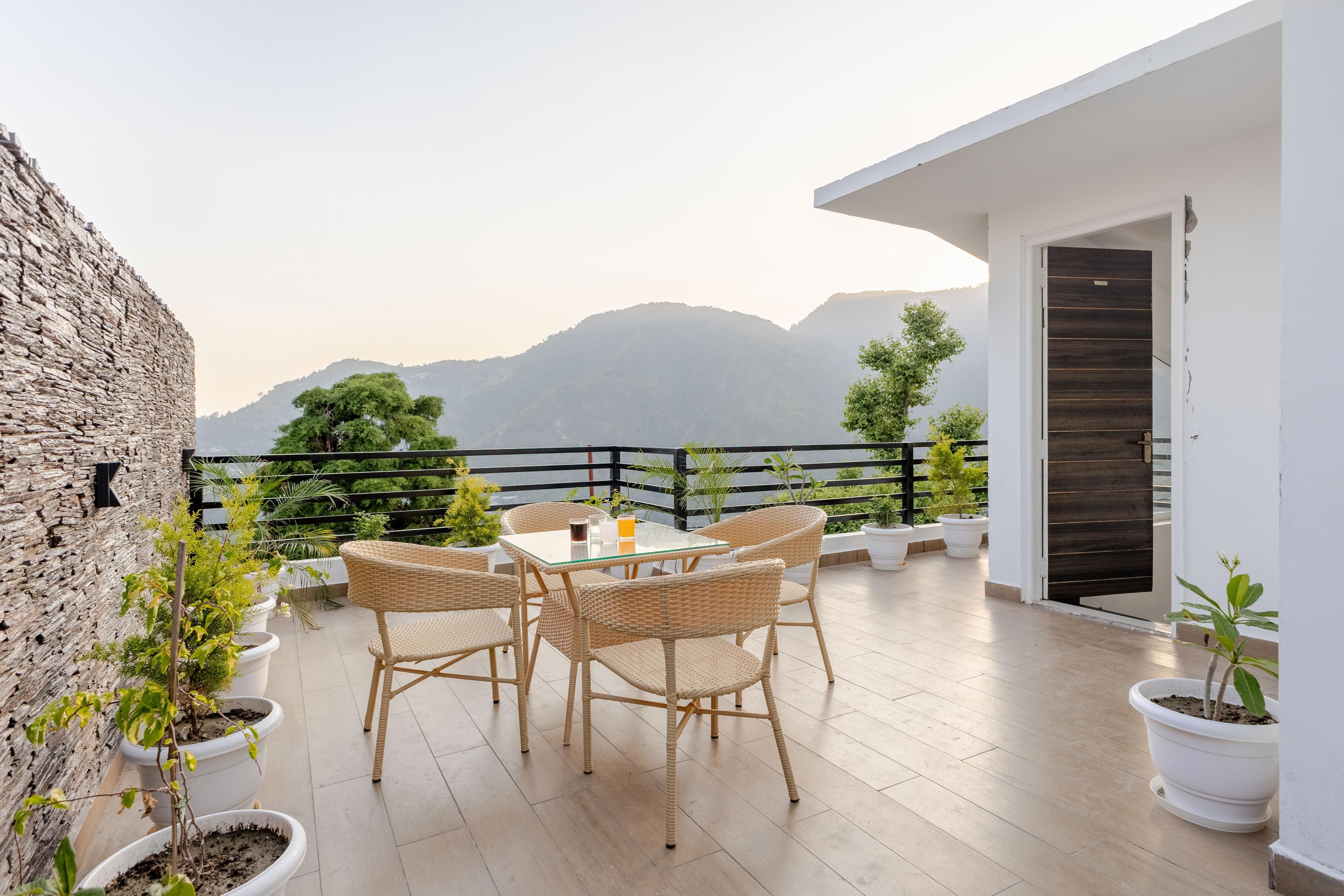 Rooms of Skyvale Nainital