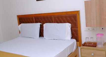 Hotel Sherbeen Room Type - Double Bed - Deluxe