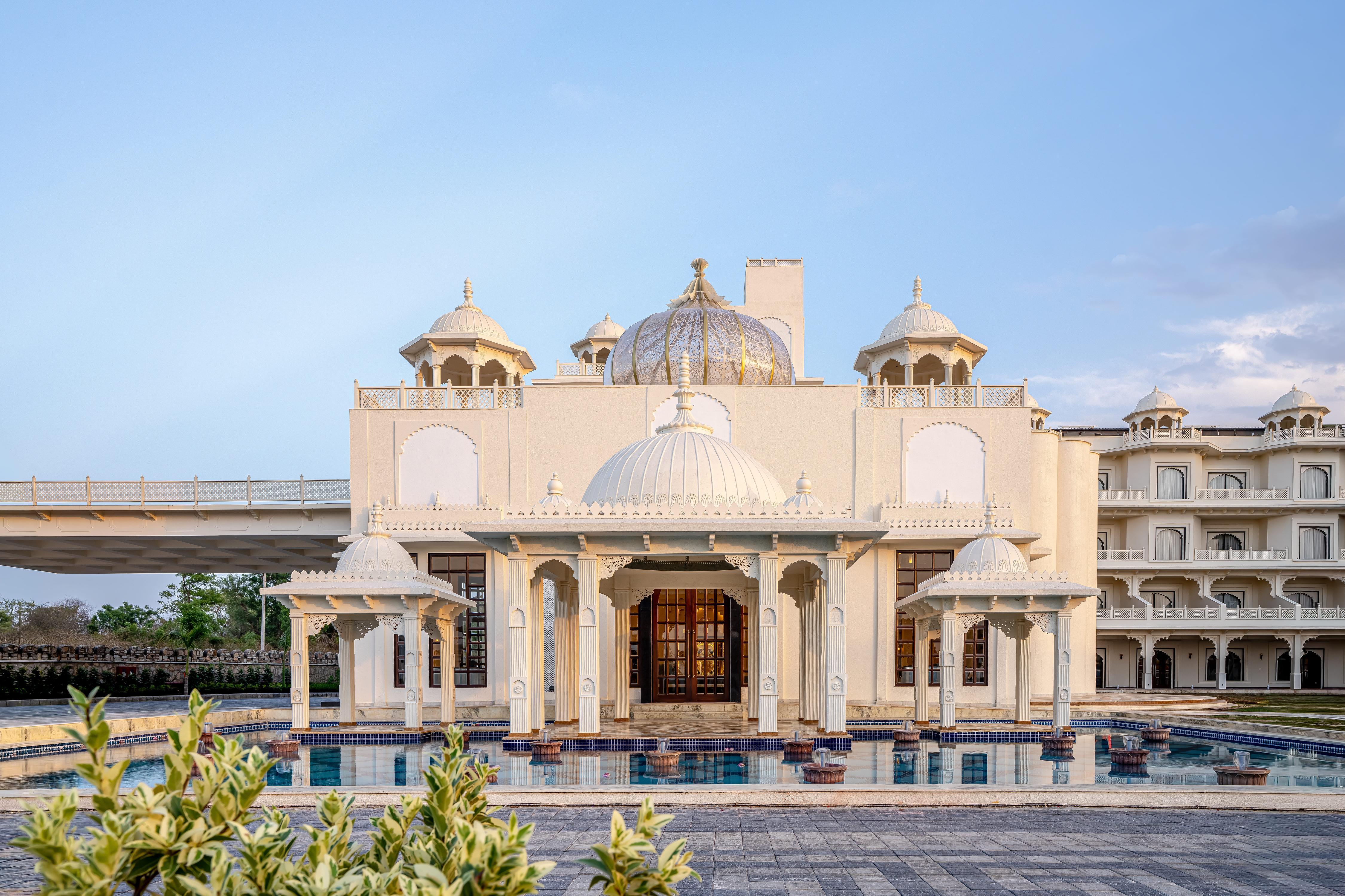 Bhan fort Palace Hotel & Resort