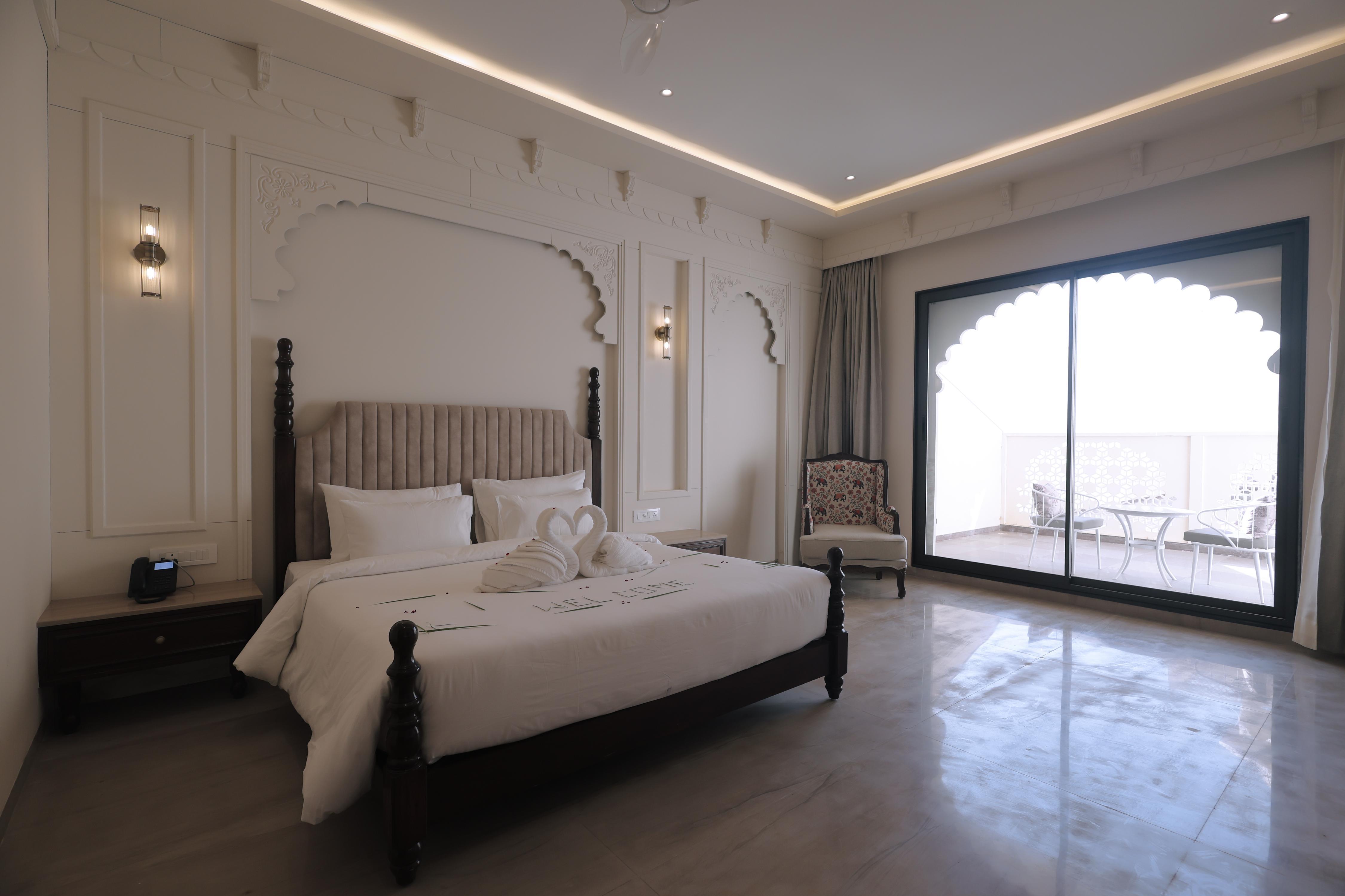 Bhan fort Palace Hotel & Resort - Tap to explore photos