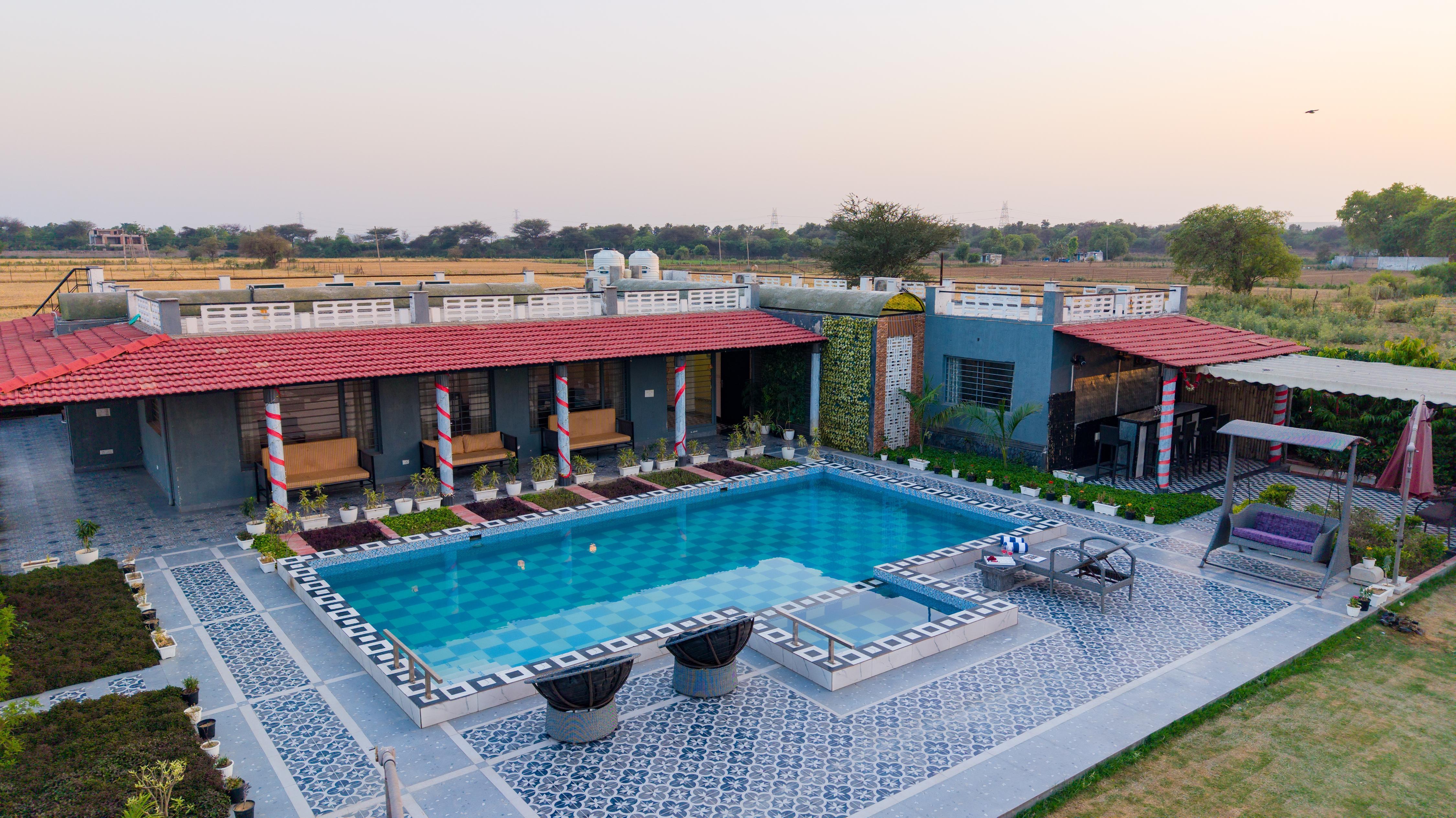Alaya Stays Batlaw Classic 5 BHK Villa with Pvt Pool & Gazebo