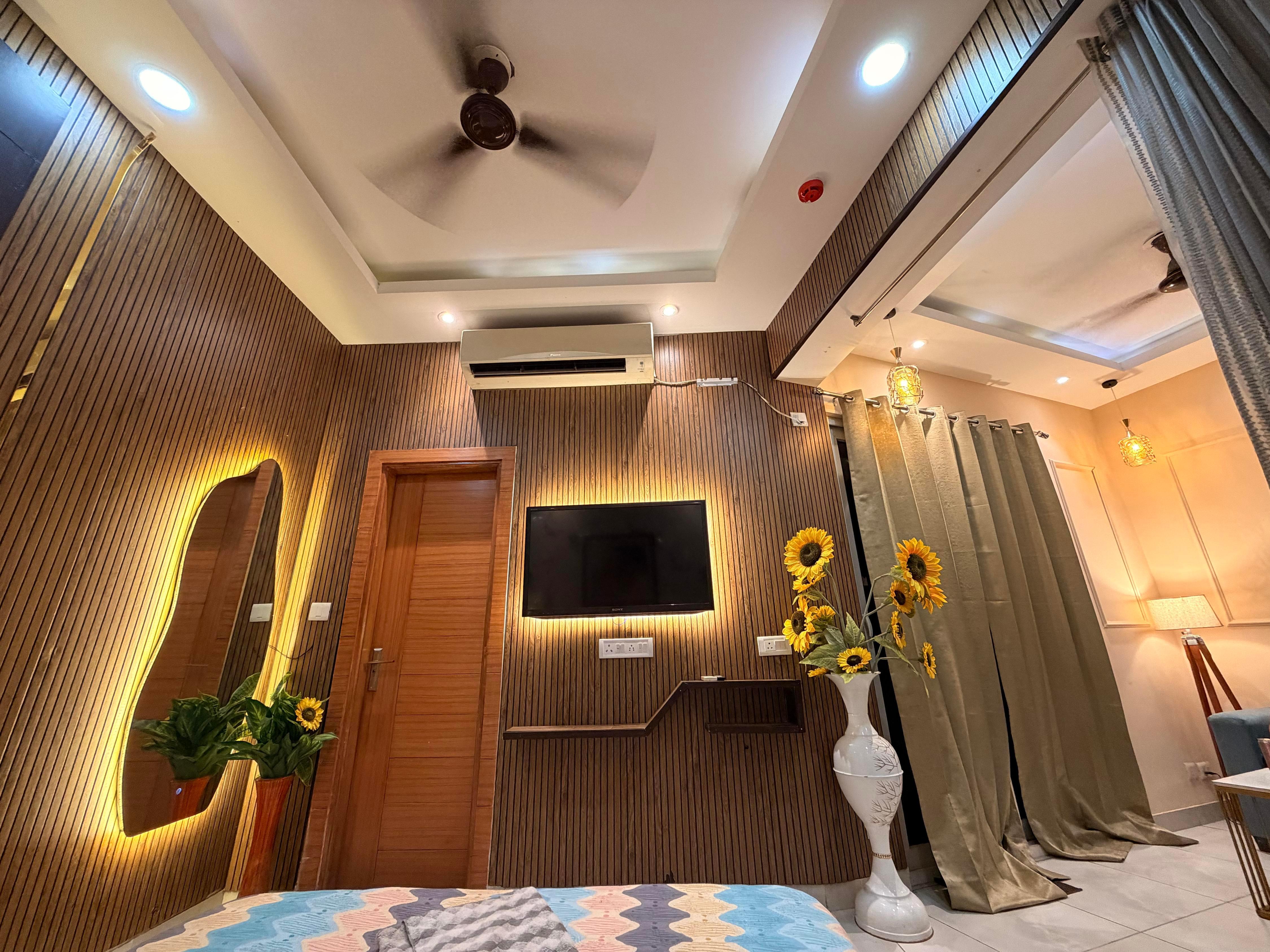 Luxury Stay Noida Room Type - Luxury Stay Noida
