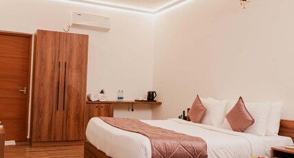 The Hamlet Farmstead Munnar - Luxury Plantation Resort with Signature Experiences Room Type - Garden View Room The Hamlet Farmstead Munnar - Luxury Plantation Resort with Signature Experiences Room Type - Garden View Room