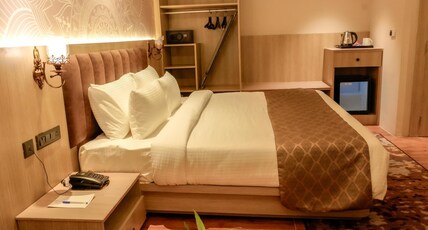 Barsana Hotel & Resorts - Mansarovar Room Type - Executive Suite Room with Jacuzzi Barsana Hotel & Resorts - Mansarovar Room Type - Executive Suite Room with Jacuzzi