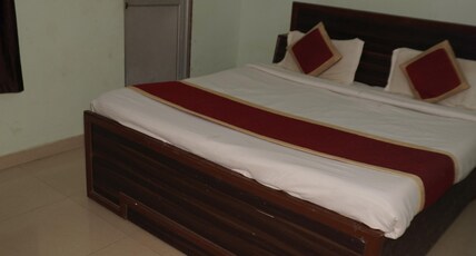 Hotel Raj Resort and water Park Room Type - Deluxe Room with Garden View