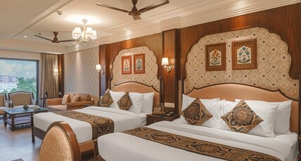 Golden Vista A Heritage Property Opposite Golden Temple Room Type - Family Suite with Golden Temple View (2 Washrooms) Golden Vista A Heritage Property Opposite Golden Temple Room Type - Family Suite with Golden Temple View (2 Washrooms)