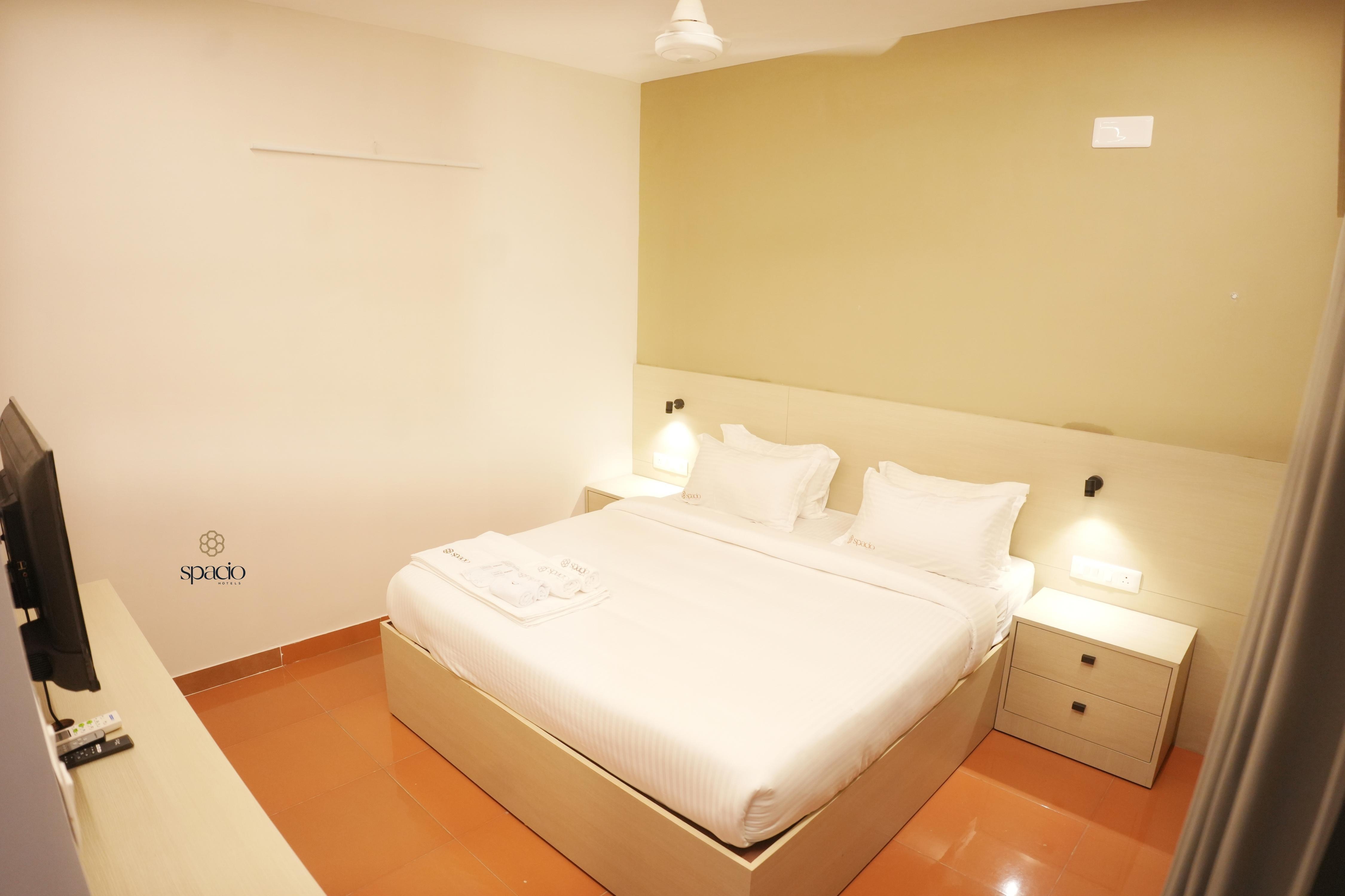 SPACIO HOTELS - Tap to explore photos