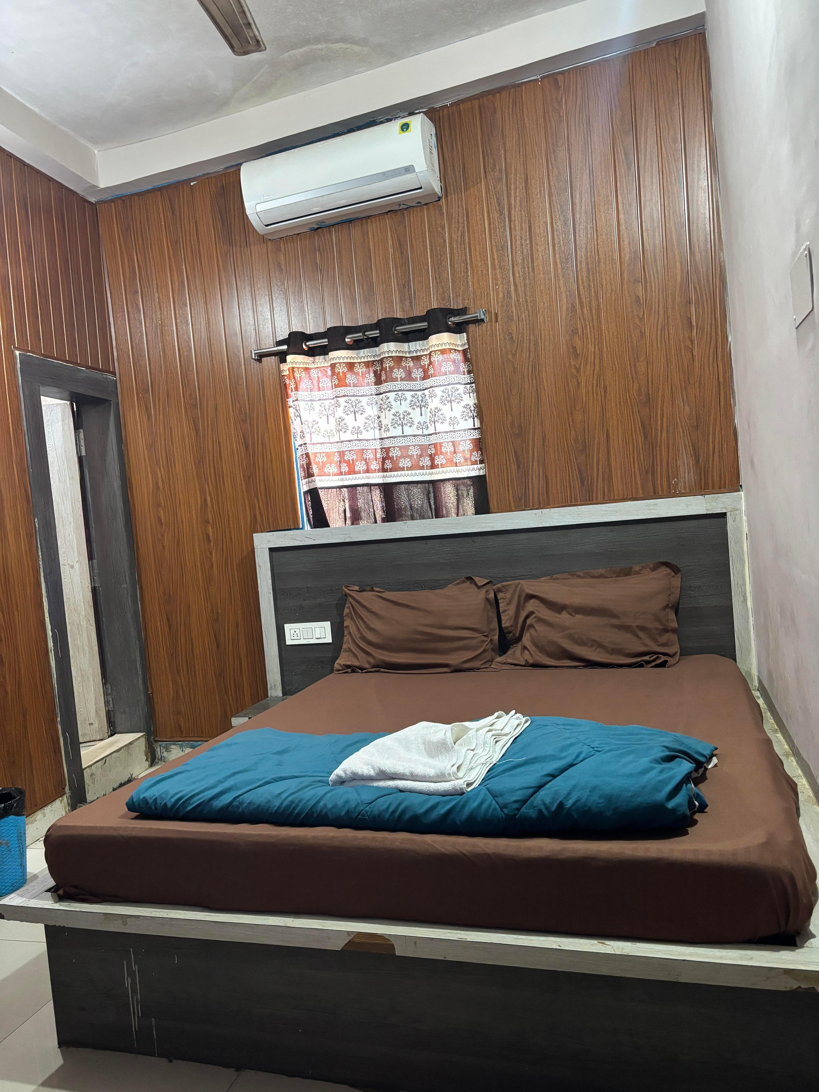 Tuk Tuk Palace Room Type - standard Room