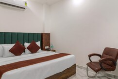 Photos of Hotel Tushar