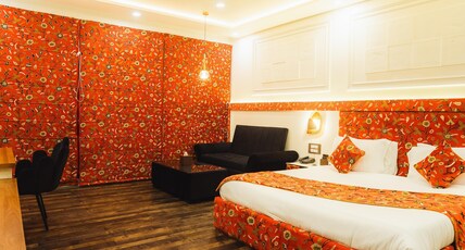 SENTOSA COVE HOTEL Room Type - Deluxe room with Balcony - Himalayan View SENTOSA COVE HOTEL Room Type - Deluxe room with Balcony - Himalayan View