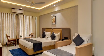 Hotel Sai Mahima Room Type - Deluxe Triple Bed
