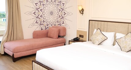 VSeven Hotels Room Type - Bella Mountain View With Twin Bed VSeven Hotels Room Type - Bella Mountain View With Twin Bed