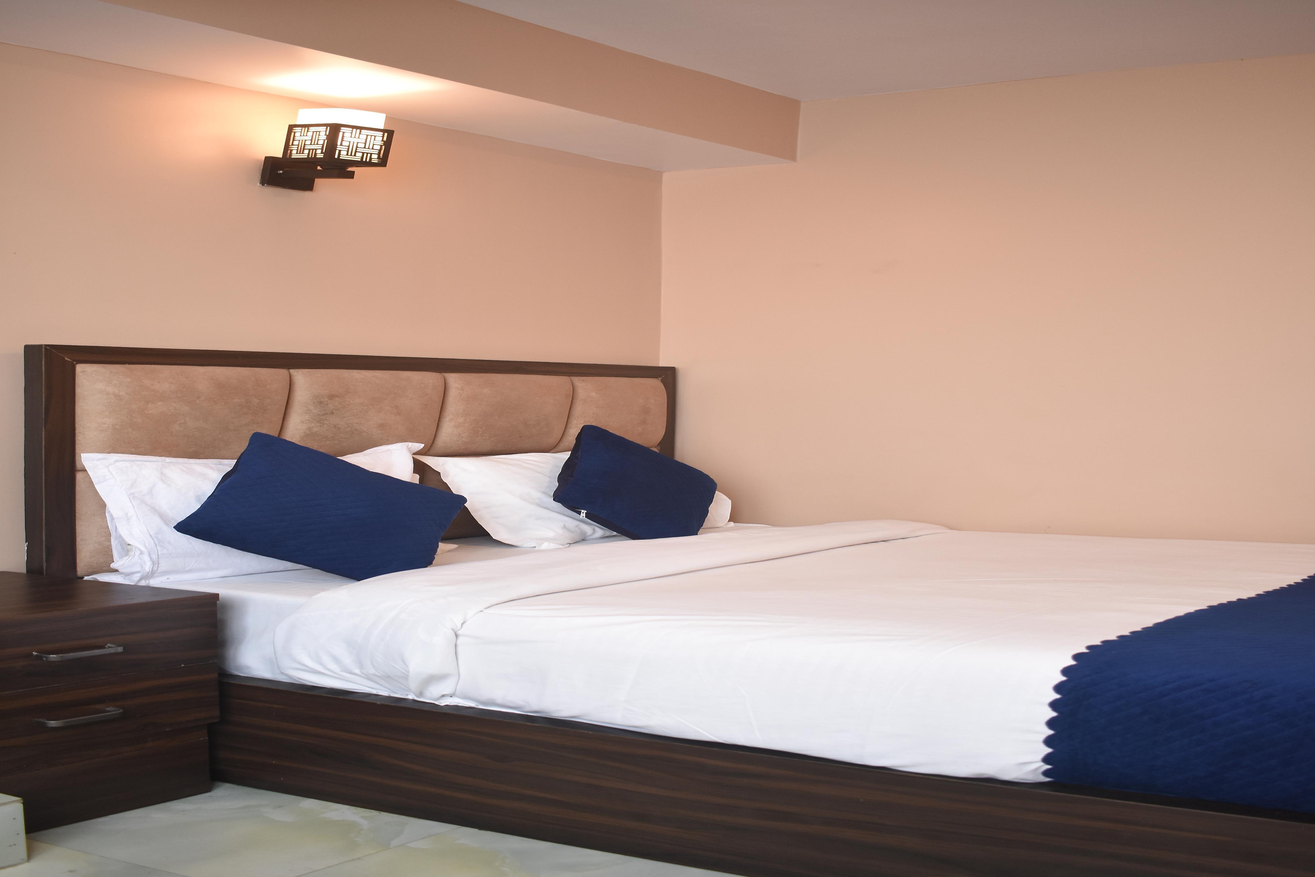 Hotel Charlie Annex Room Type - Bedroom 13
