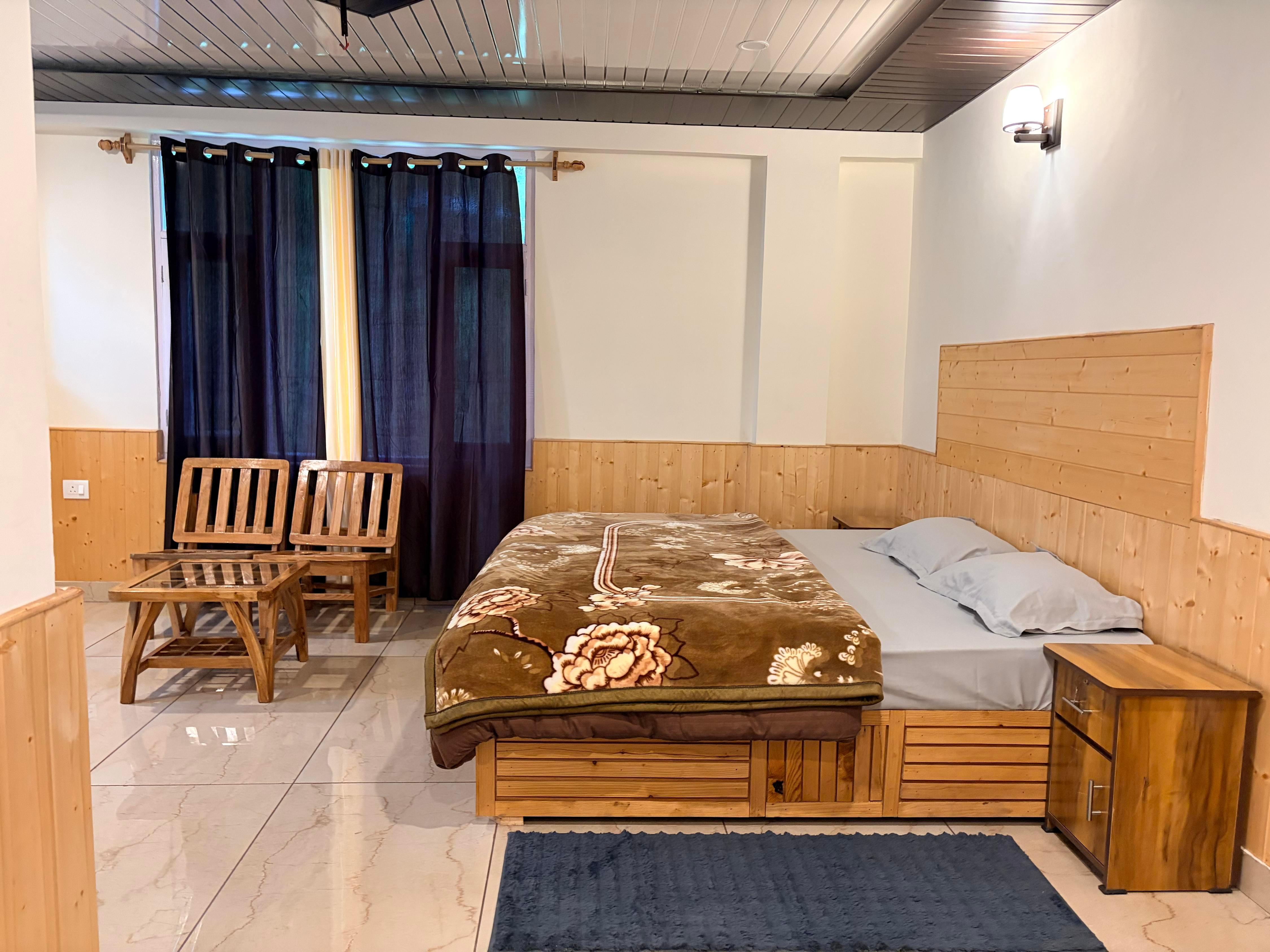The Snow Inn Room Type - Delux Room