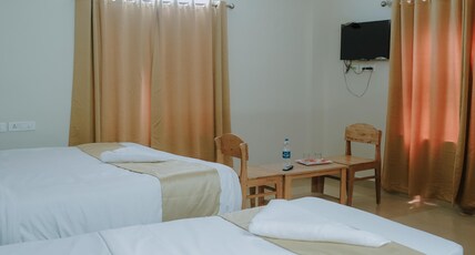 Sara Palace Room Type - STD Double Room Non AC