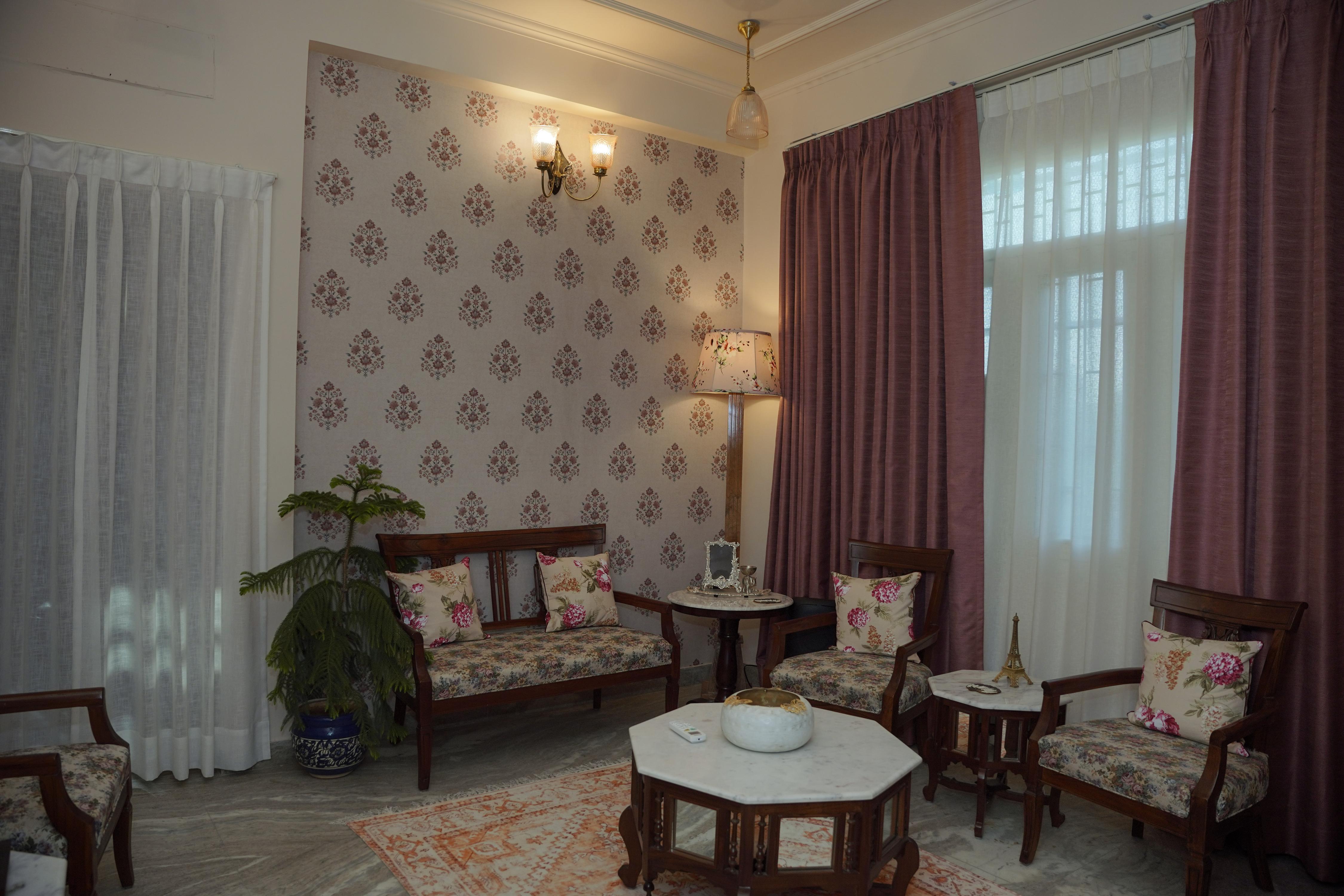 Luxury 3BHK Parkside Heaven Prime Vaishali Nagar - Tap to explore photos