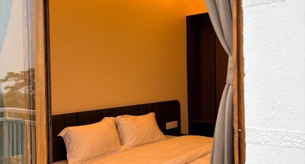 Sittong Aura Room Type - Premium Mountain View Room