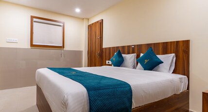 SAAD RESIDENCY Room Type - Standard Room with Air Conditioning