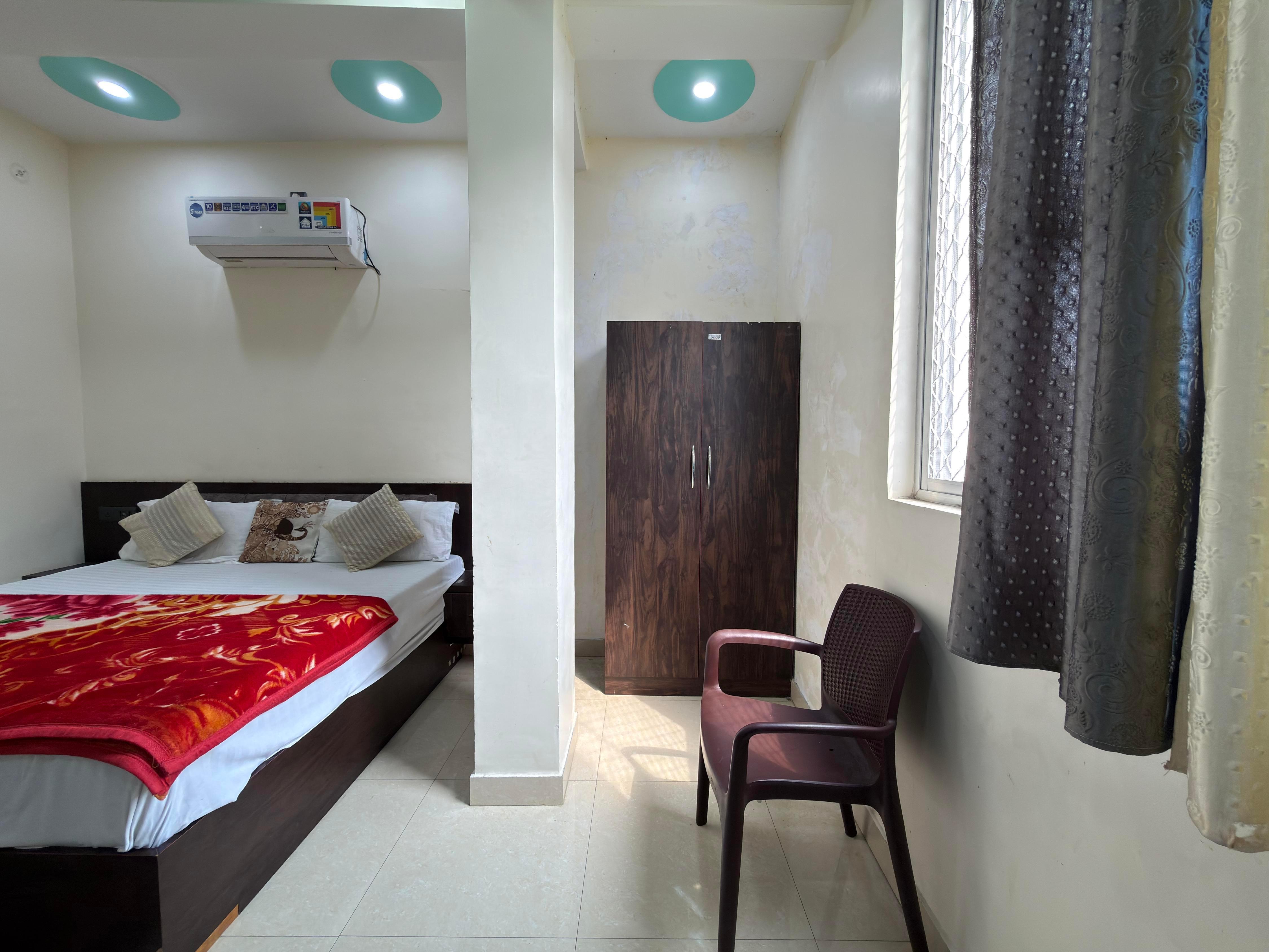 Hotel Pindar inn - Tap to explore photos