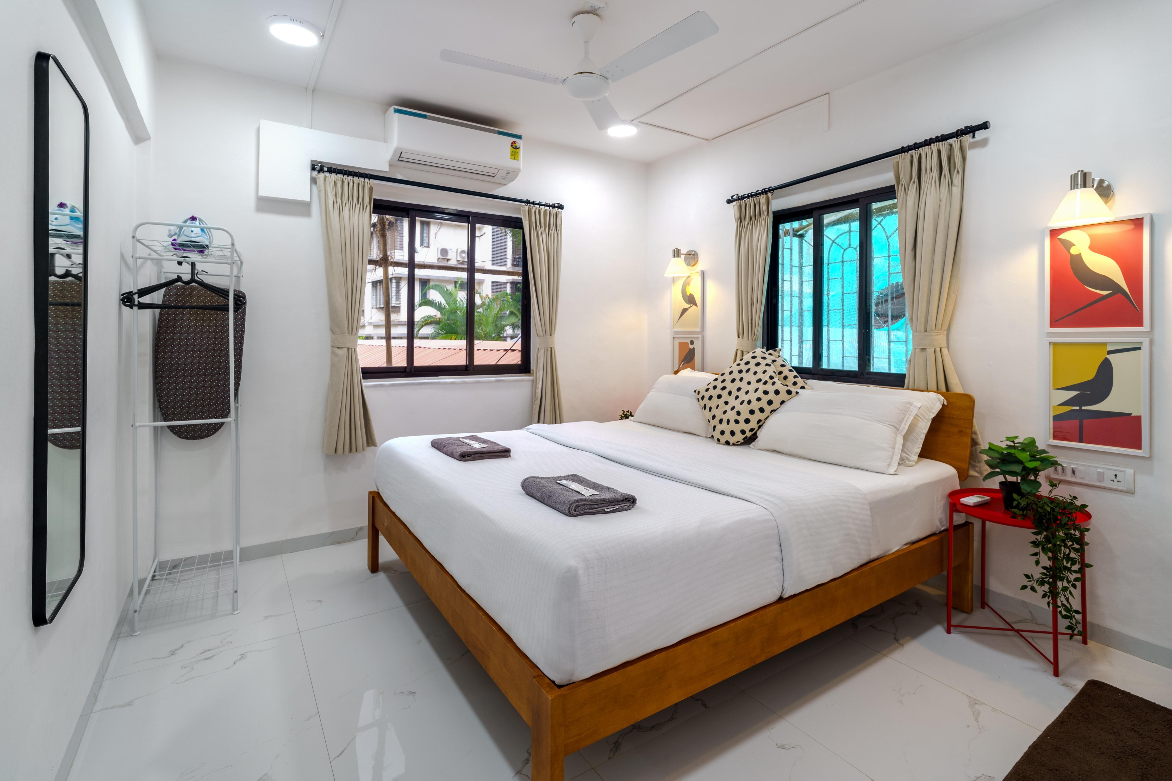 Bianca 2BHK in Bandra W by Squareone Stays - Tap to explore photos