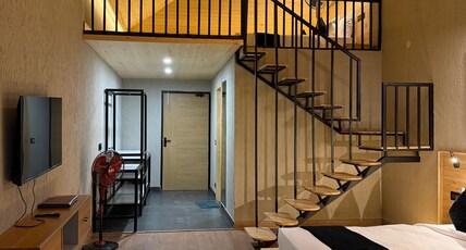 Heritage Resort (Near Jageshawar Temple) Room Type - Family Suite with Private Balcony Heritage Resort (Near Jageshawar Temple) Room Type - Family Suite with Private Balcony