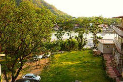 Ramana on the Ganges