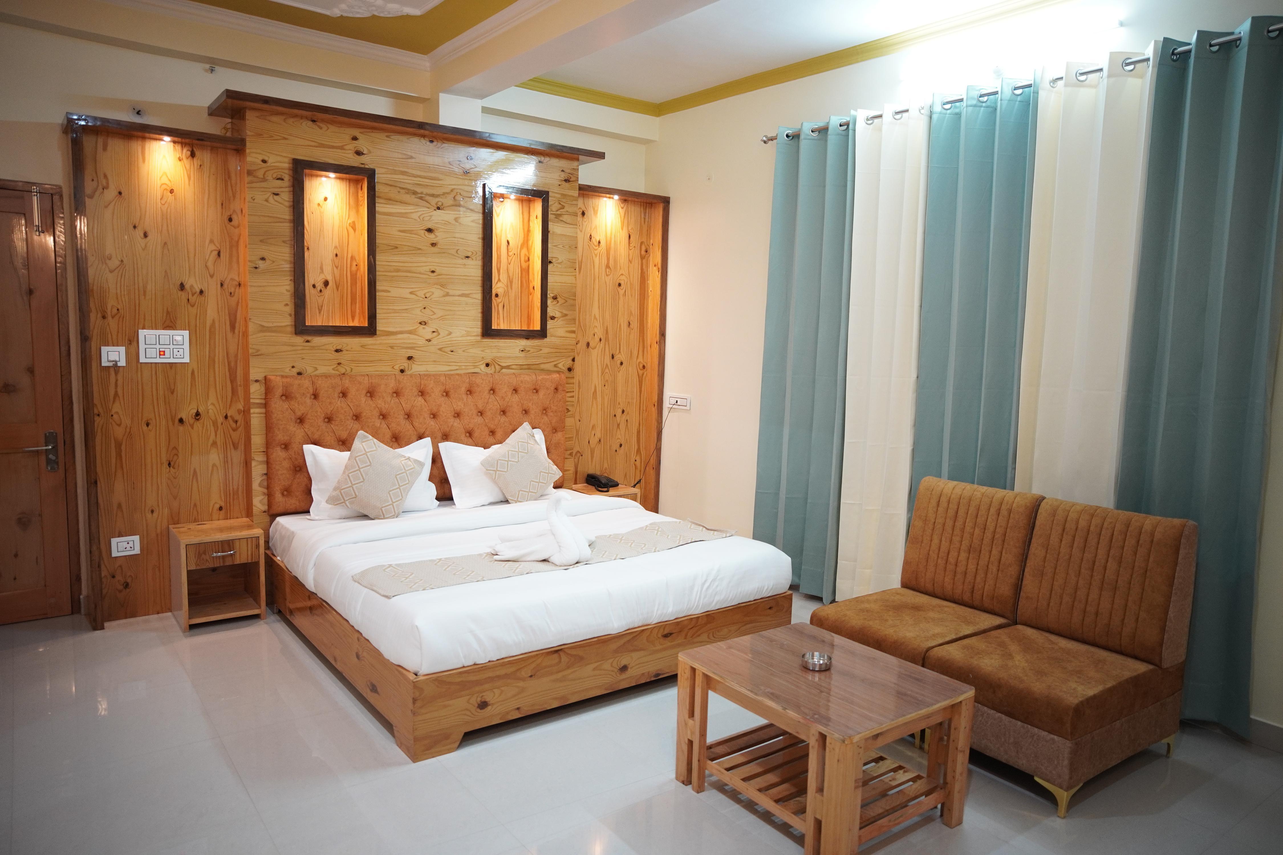 Hotel Arijika view Room Type - Family Suite Wtih Bunker Bed Ac all weather