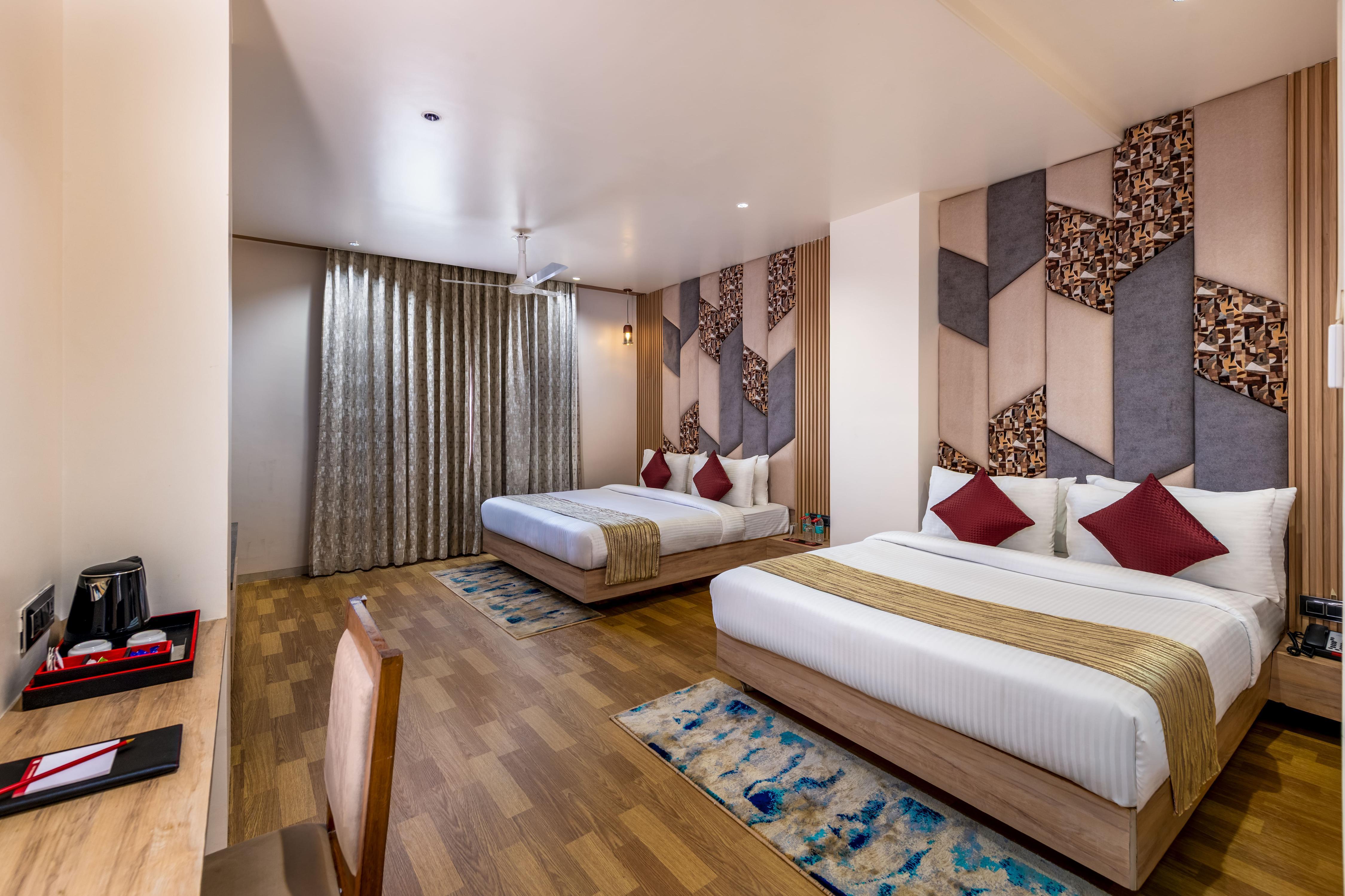 Lord Inn Sangam - Tap to explore photos