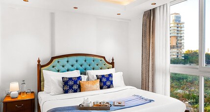 The Royal Crown Room Type - The Royal Crown