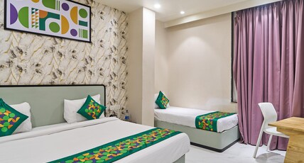 Treebo Park View Villa Room Type - Spacious Premium Room