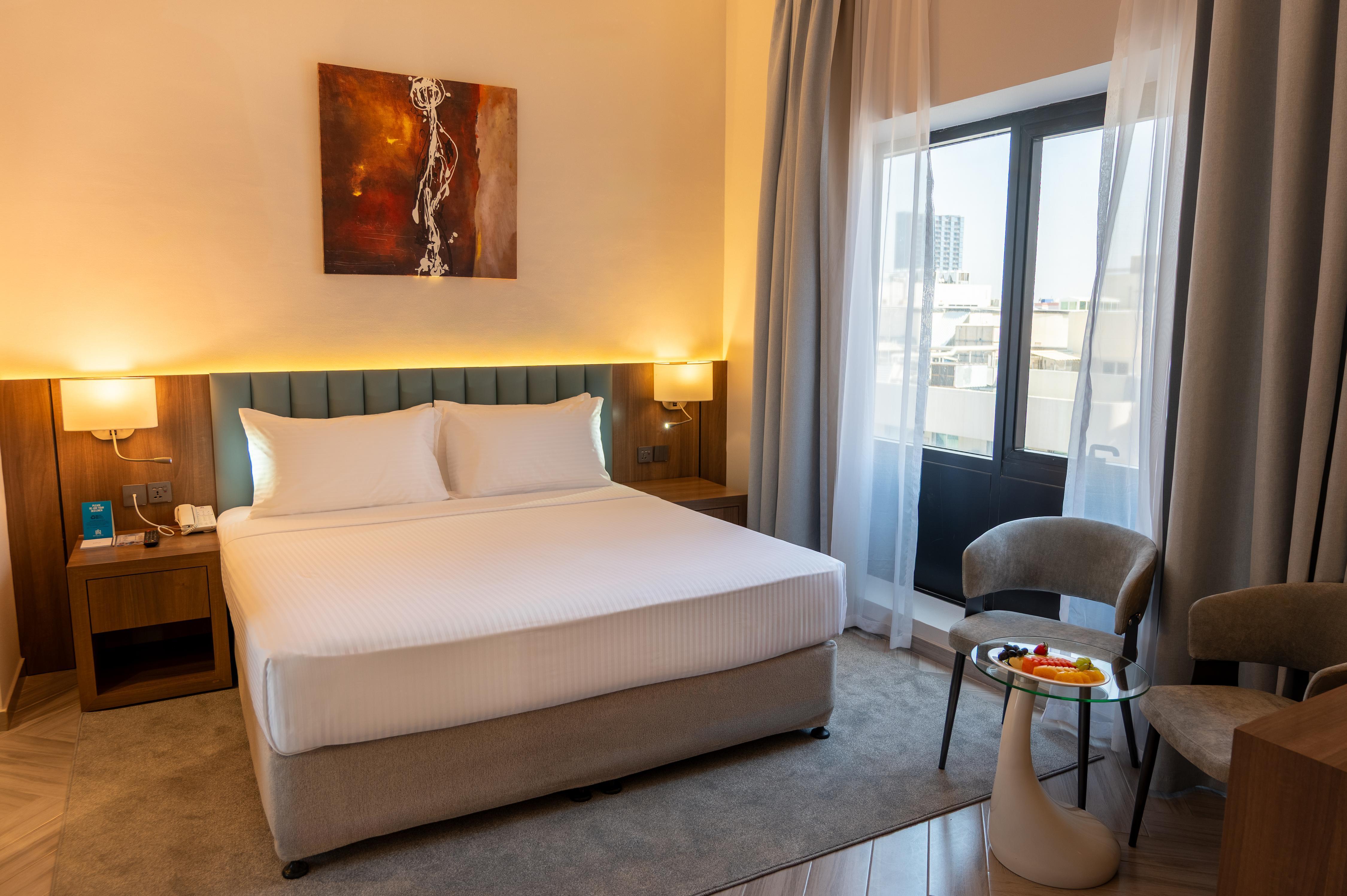 Majestic Central Hotel Room Type - City King Room Exclusive