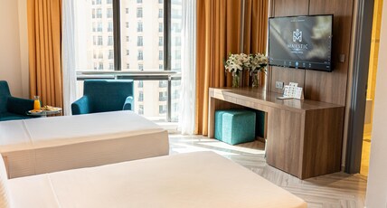 Majestic Central Hotel Room Type - Deluxe Central Room