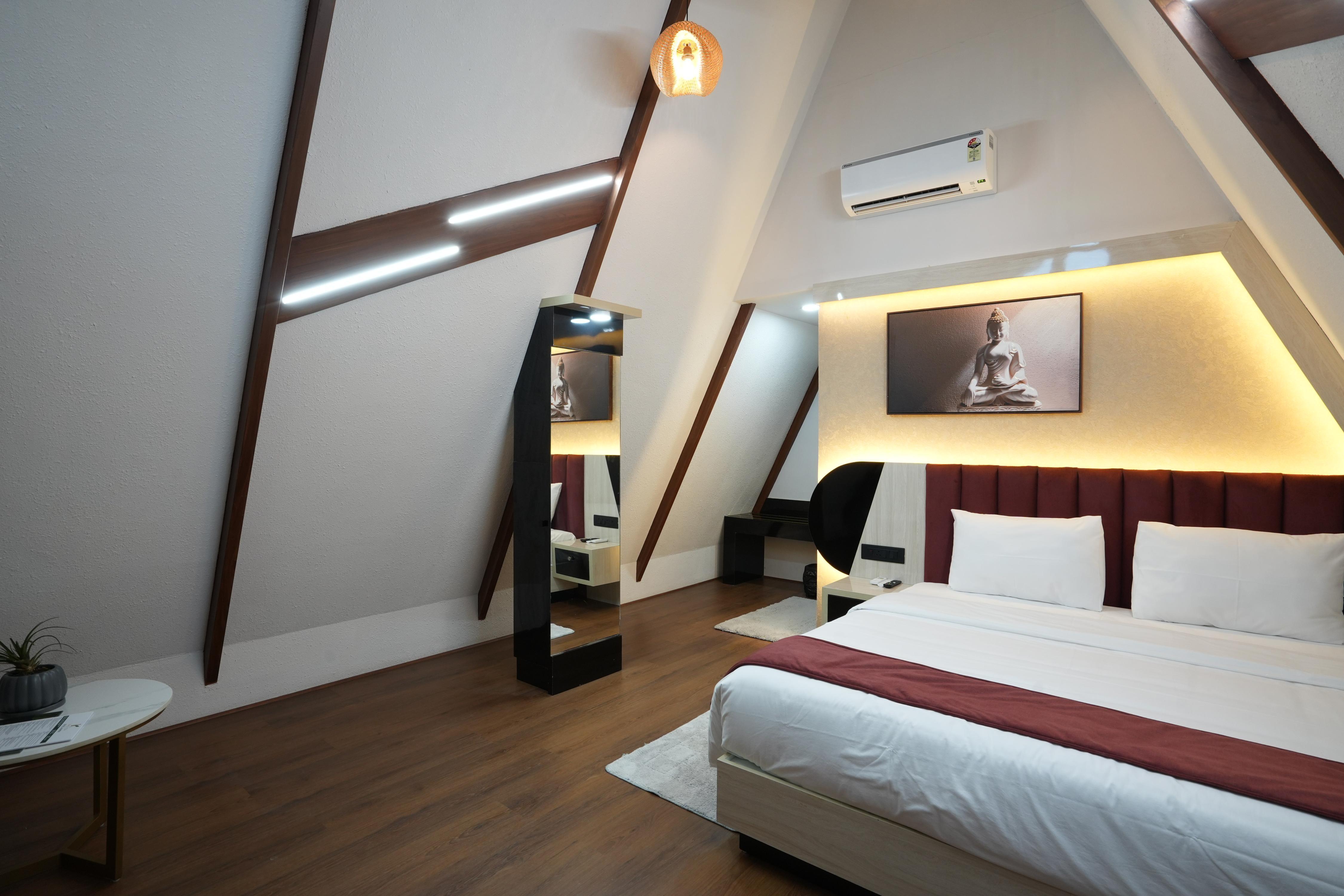 Kirtis Villa Resorts Marayoor - Tap to explore photos