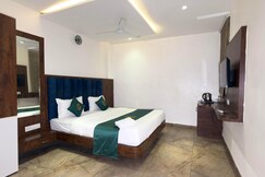 Cosmos Lite Hotel - Vijay Nagar