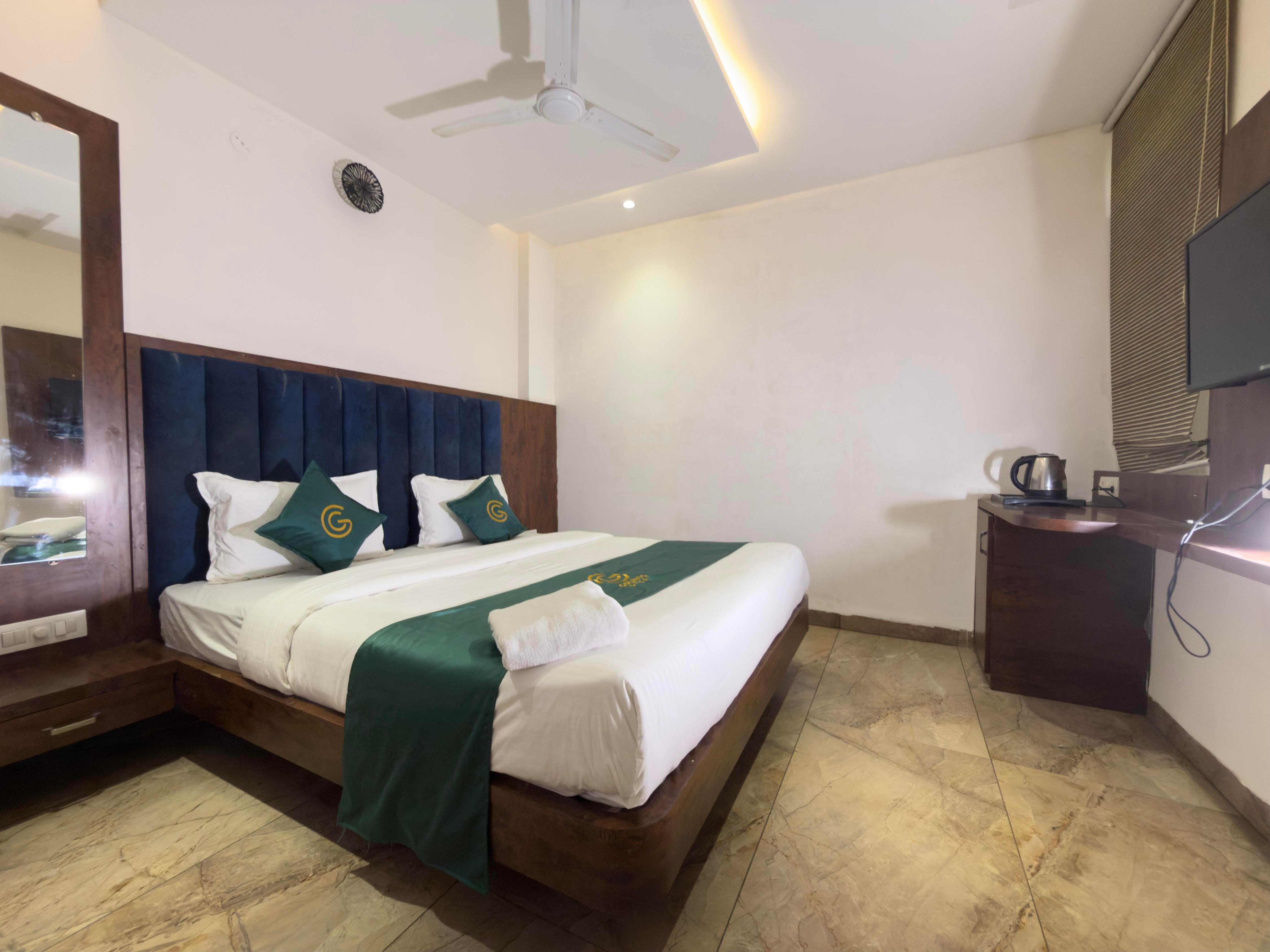Cosmos Lite Hotel - Vijay Nagar Room Type - Deluxe Room Cosmos Lite Hotel - Vijay Nagar Room Type - Deluxe Room