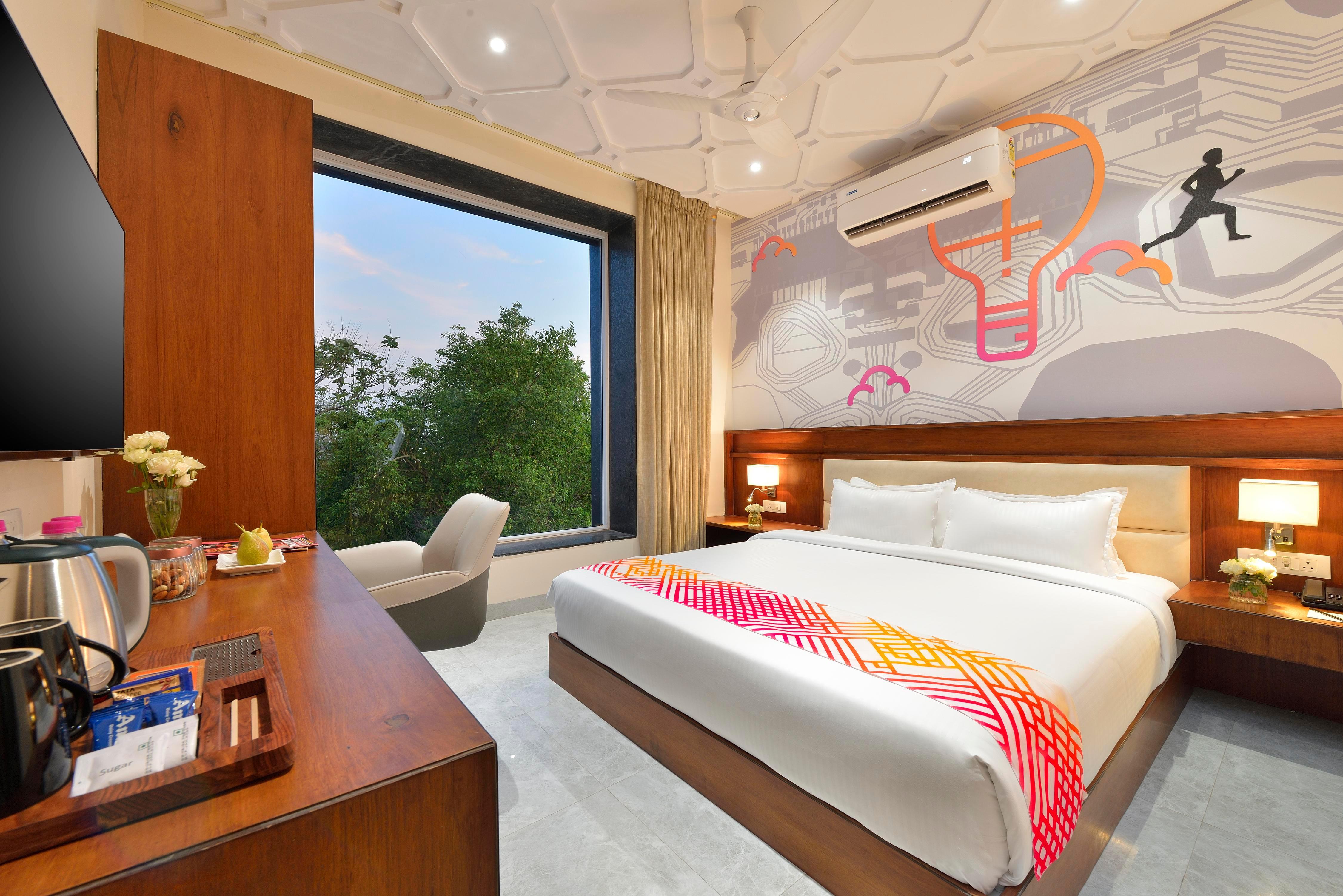 Ginger Gadchiroli Room Type - Luxe King Room
