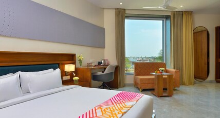 Ginger Gadchiroli Room Type - Premium King Room